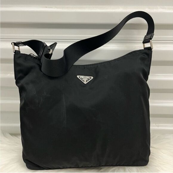 PRADA Black Nylon Tessuto Shoulder Bag Hobo Baguette Re Edition - Picture 1 of 15